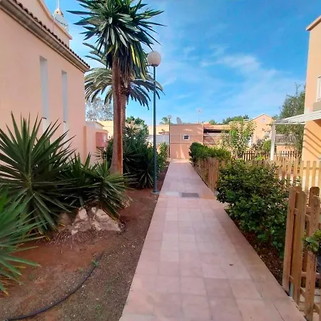 Cozy Maspalomas Apartment