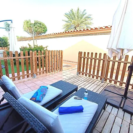 Cozy Maspalomas Apartment *